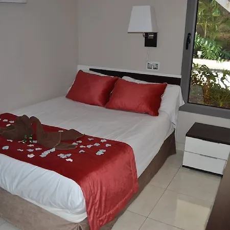 De Amadores Semesteranläggning (resort)